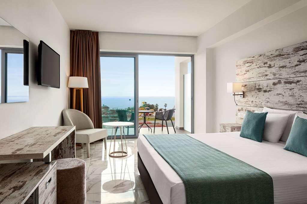Ramada Hotel & Suites By Wyndham Ayia Napa Room photo